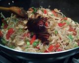 A picture of step 8 of My Sister's Stir Fry/Chow Mein!.