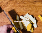 糯米椒炒豆干「下酒小菜來一碟，朋友歡聚好時光」的食譜步驟1照片