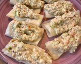 Foto del paso 6 de la receta: Crujiente de ensalada de repollo con langostinos