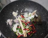 Foto langkah ke 5 dari resep Tumis Putih Telur Saus Tiram.