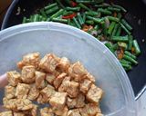 Foto langkah ke 6 dari resep Tumis Tempe kacang panjang.