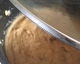 A picture of step 5 of Semolina Halva (with almond).
