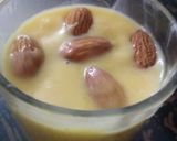 A picture of step 4 of Yummy mango milk shake.