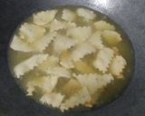 Foto langkah ke 4 dari resep Keripik Pangsit Seledri.
