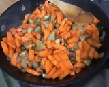 Une image de l'étape 11 de Légumes mijotés soja rhubarbe.