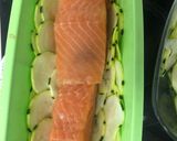 Une image de l'étape 2 de Terrine de saumon / courgette.