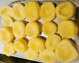 Une image de l'étape 1 de Petites pommes de terre farcis au thon.