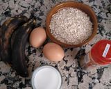 Foto del paso 1 de la receta: Tortitas de plátano y avena