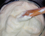 Foto del paso 7 de la receta: Tronco helado de limón y queso cubierto de merengue caramelizado