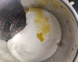 A picture of step 2 of Yoghurt tahini.