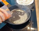 Foto del paso 3 de la receta: Rape en salsa de pimientos asados