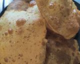 A picture of step 4 of Kuttu alu puri.