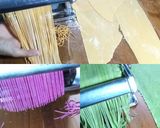 Foto langkah ke 6 dari resep Mie Pelangi Homemade.