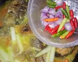 Foto langkah ke 6 dari resep Bandeng kuah Acar kuning.