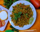 તવા પુલાવ (Tava Pulao Recipe In Gujarati) રેસીપી સ્ટેપ2ફોટો