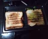 तिरंंगा ग्रील्ड सँन्डविज विथ पफ् राइस (grilled sandwich with puff rice recipe in marathi) रेसिपी स्टेप 2 फोटो 