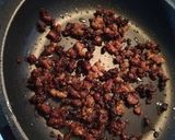Foto del paso 2 de la receta: Revuelto de judías verdes con crujiente de chorizo criollo