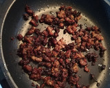 Foto del paso 2 de la receta: Revuelto de judías verdes con crujiente de chorizo criollo