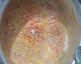 A picture of step 3 of Gajar ka halwa.