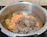 A picture of step 6 of Quinoa Khichdi.