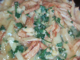 فريت (بطاطا مقلية) أوملات بالجبن