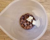 Mézeskalácsos ganache macaronba recept fázis 2 fotója