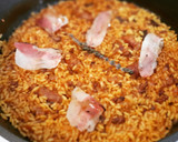 Foto del paso 6 de la receta: Arroz de salchichas y ceps con panceta ibérica curada