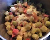 Une image de l'étape 1 de Crumble de rhubarbe à l orange.