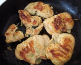 Foto del paso 6 de la receta: Pechugas rellenas de espinaca