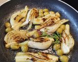 Foto del passaggio 4 della ricetta Finocchi abbrustoliti con fagioli aromatizzati🥦🍋🥫