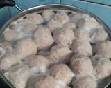 Foto langkah ke 3 dari resep Bakso homemade simple.