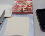 Foto langkah ke 1 dari resep Cheese Stick Puff Pastry.