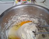 Foto langkah ke 3 dari resep Matcha Mochi Cheesecake.