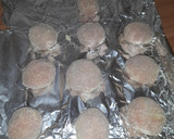 A picture of step 4 of Cheese-Stuffed Meatballs.