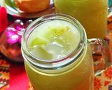 A picture of step 4 of Ice apple grapes juice.