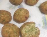 Foto langkah ke 4 dari resep Perkedel Tahu Brokoli Ala Dapur Kobe.