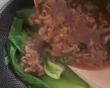 Foto langkah ke 3 dari resep Pokcoy Siram Beef.