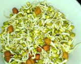 स्प्राउट चाट (Sprout Chaat recipe in Hindi) रेसिपी चरण 1 फोटो