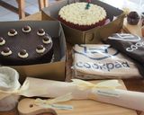 Foto langkah ke 9 dari resep Chocolate Moist Cake.
