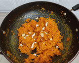 ஆரஞ்சு வண்ண கேரட் அல்வா ரெசிபி ஸ்டேப் 4 புகைப்படம்