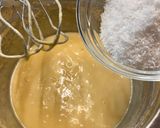 Foto del paso 9 de la receta: Bizcocho esponjoso con harina de coco y glaseado de licor de coco