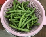 Foto langkah ke 1 dari resep Tumis buncis daging rawit.