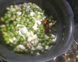 A picture of step 4 of Undhiyu.