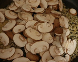 Foto del paso 3 de la receta: Spaghetti con Panceta y Portobello