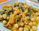 Foto del paso 7 de la receta: Potaje de garbanzos con calabaza y angula de monte silvestre