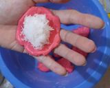 Foto langkah ke 4 dari resep Kue Koci-koci Merah Putih.