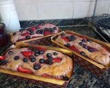 Foto del paso 3 de la receta: Pan de frutillas y arándanos 😃