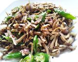 Foto langkah ke 3 dari resep Teri goreng cabe ijo.