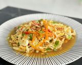 Foto langkah ke 5 dari resep Tumis kol wortel telur.