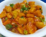A picture of step 4 of Turnip and Potato Curry with Green Peas.